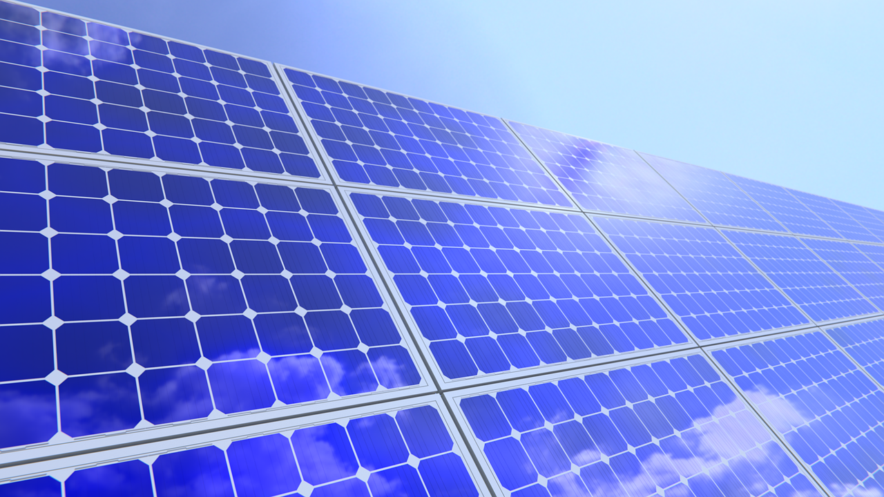 Comment améliorer l'efficacité énergétique de votre entreprise avec des panneaux solaires ?