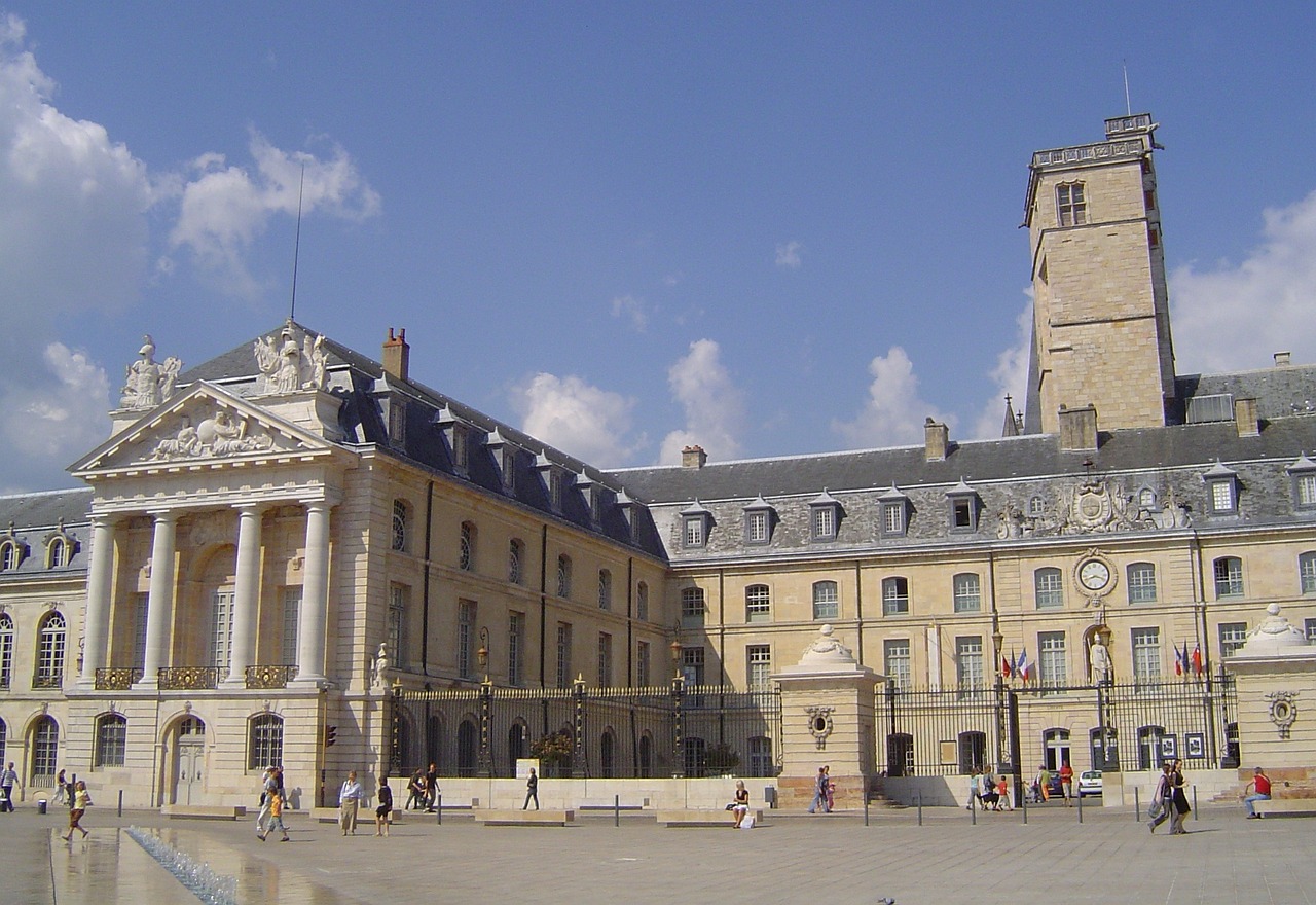 Comment trouver un logement étudiant abordable et confortable à Dijon?
